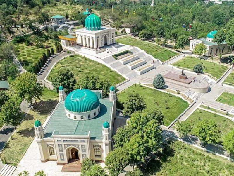 Из Иркутска запускают прямые рейсы в старейший город Узбекистана