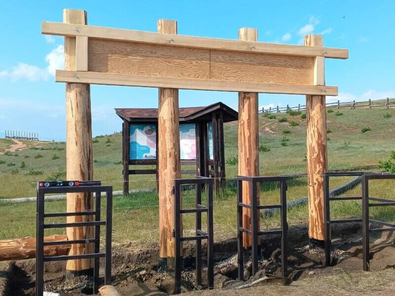 На Байкале начали устанавливать турникеты на мысе Бурхан