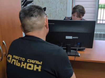 На Ольхоне спустя 1,5 года заасфальтировали дорогу от Хужира до Харанцов
