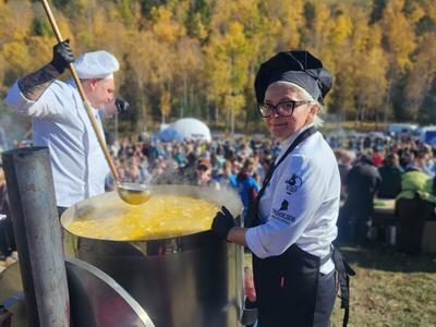 На дне Байкала обнаружили статую средневекового рыцаря