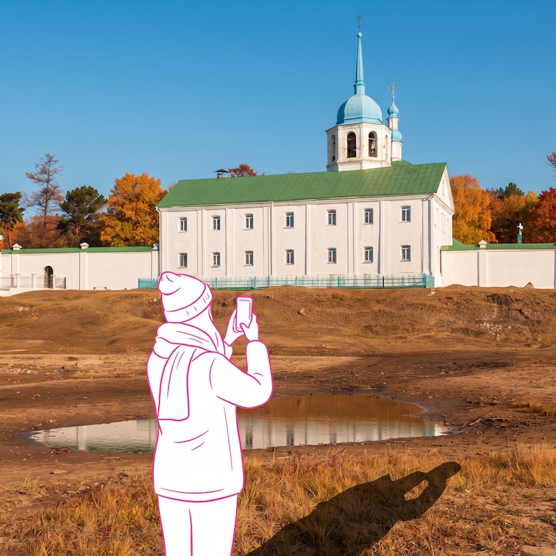 Спасо-Преображенский монастырь основан в Посольском в 1682 году. Иллюстрация: Первый Байкальский на основе фото «Хранители Байкала» (https://vk.ru/baikal_wind) 